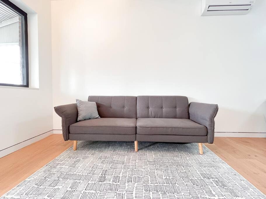 New Ample And Cozy One Bedroom Apt In Brooklyn At Rem-Casa New York Exterior photo